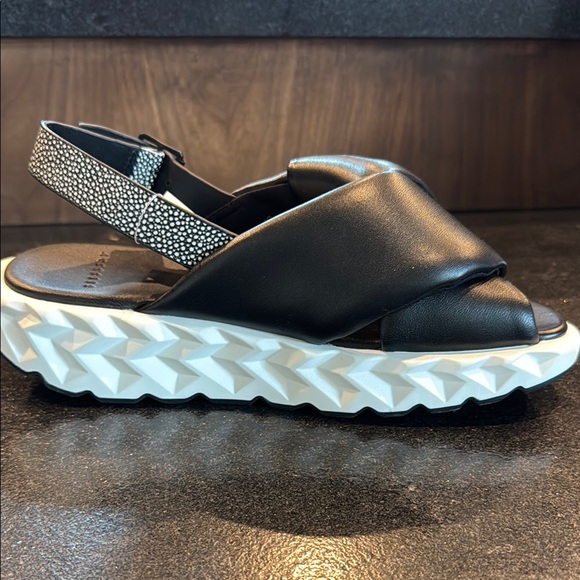 4CCCCEES Mellow Moa Platform Slingback Sandal - Picture 5 of 7